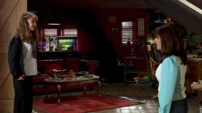 Кадры из сериала Приключения Сары Джейн (2007)